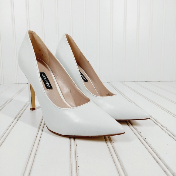 Nine West White Heels - Picture 4 of 13